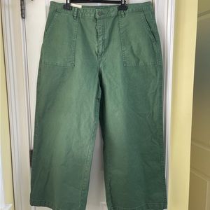 green high waisted, wide leg pants